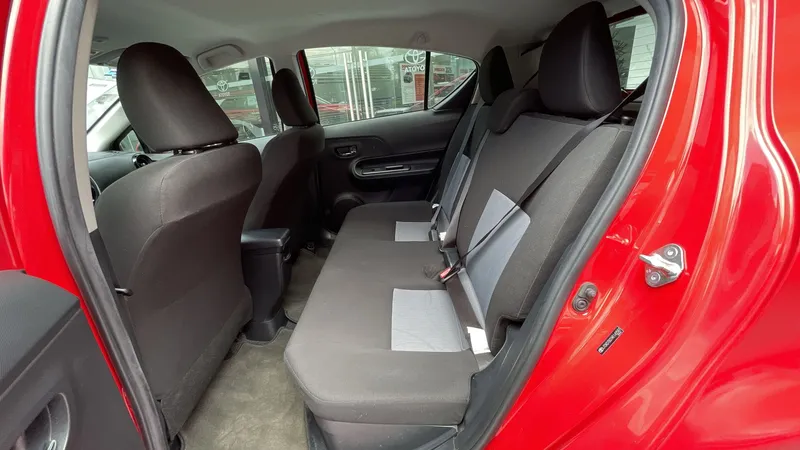Toyota Prius C 2021