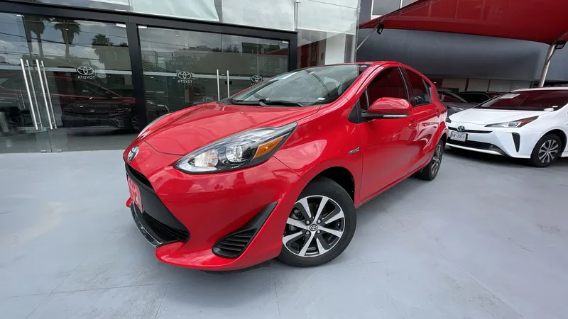 Toyota Prius C 2021