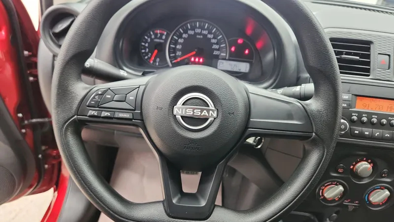 Nissan March 2024