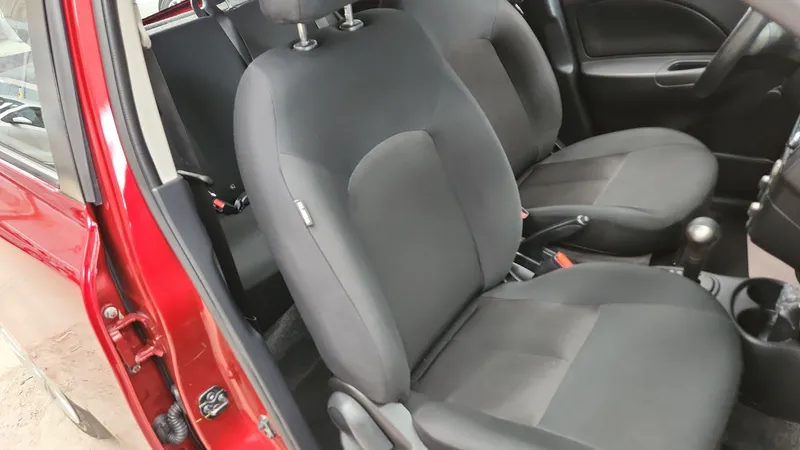 Nissan March 2024