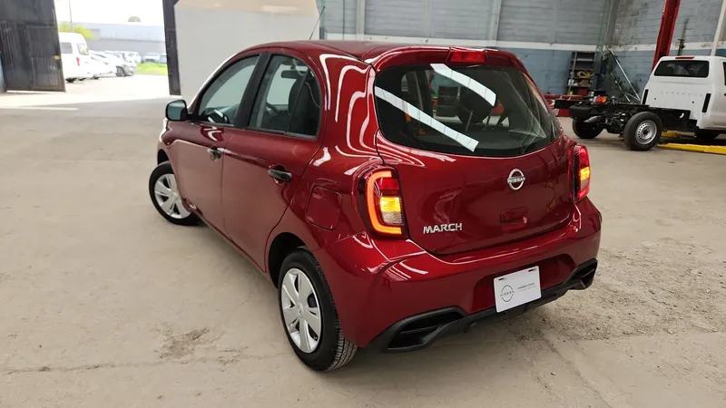 Nissan March 2024