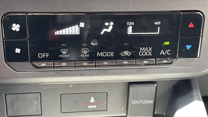 Toyota Yaris 2023