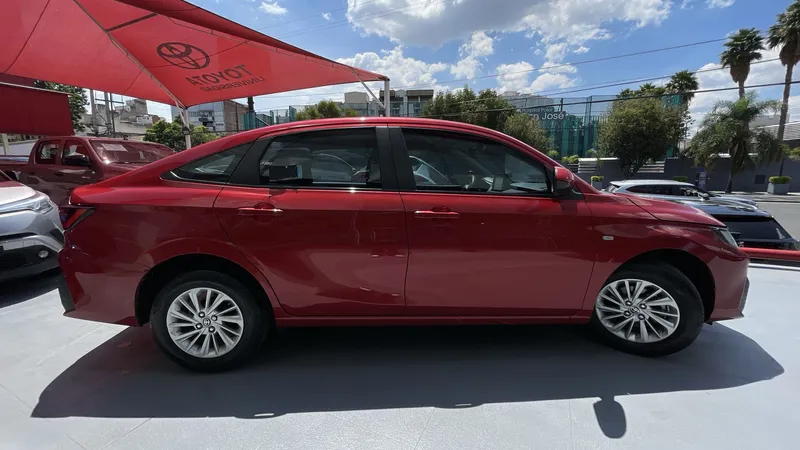 Toyota Yaris 2023