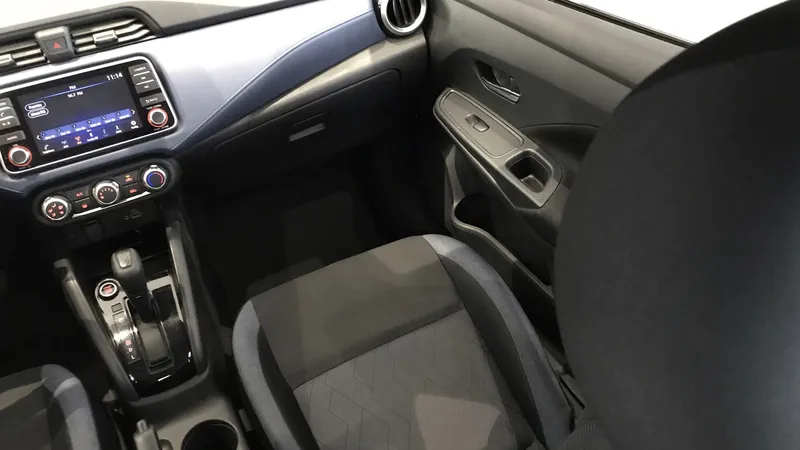 Nissan Versa 2023