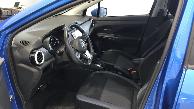 Nissan Versa 2023