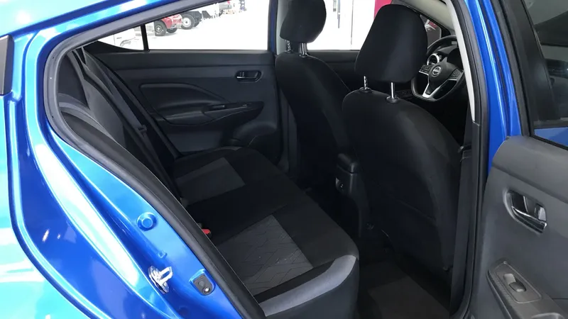 Nissan Versa 2023