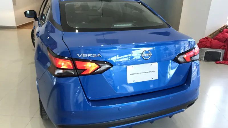 Nissan Versa 2023