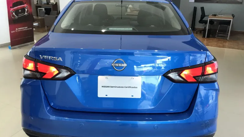 Nissan Versa 2023
