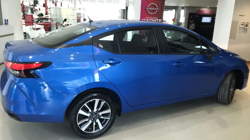 Nissan Versa 2023