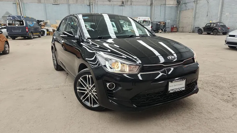 Kia Rio Hb 2021