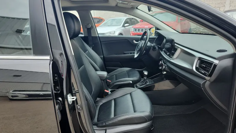 Kia Rio Hb 2021