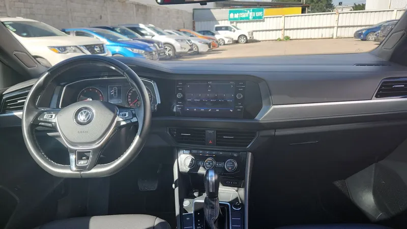 Volkswagen Jetta 2021