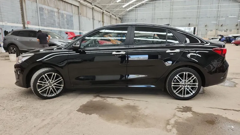 Kia Rio Sedan 2021
