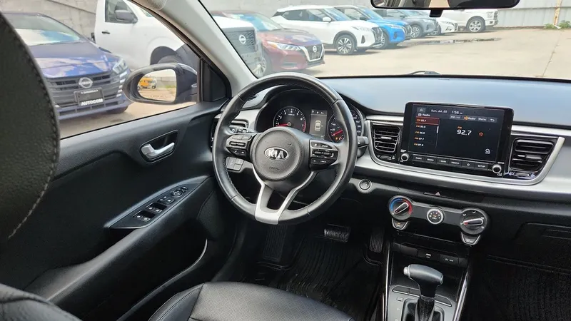 Kia Rio Sedan 2021