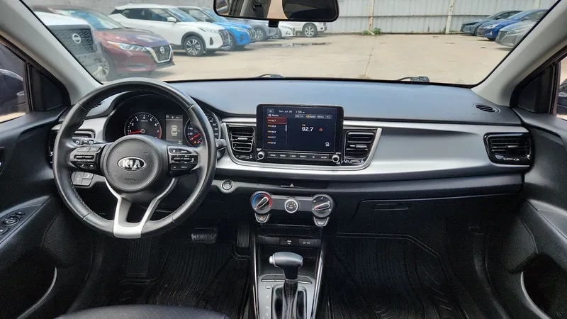 Kia Rio Sedan 2021