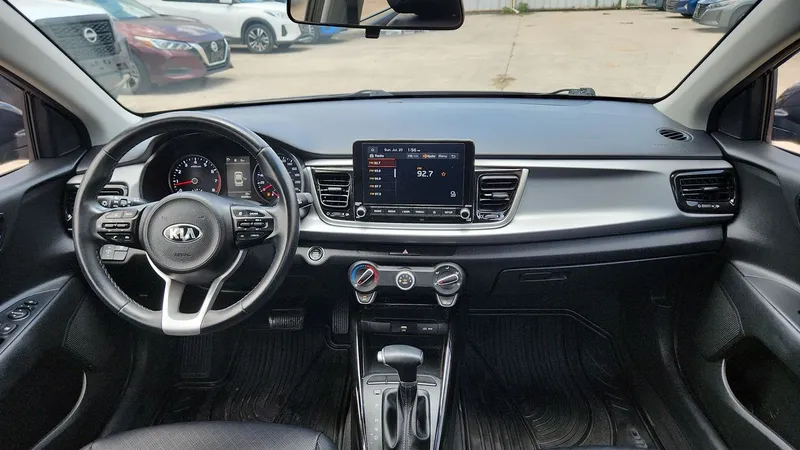 Kia Rio Sedan 2021
