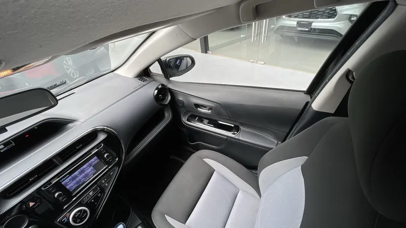 Toyota Prius C 2018