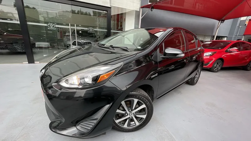 Toyota Prius C 2018