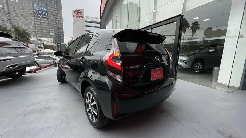Toyota Prius C 2018