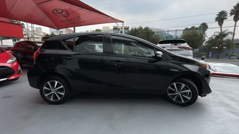 Toyota Prius C 2018