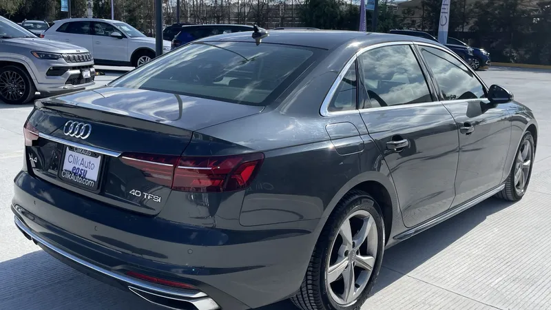 Audi A4 2021