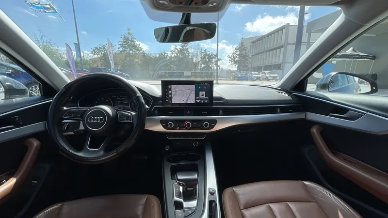 Audi A4 2021
