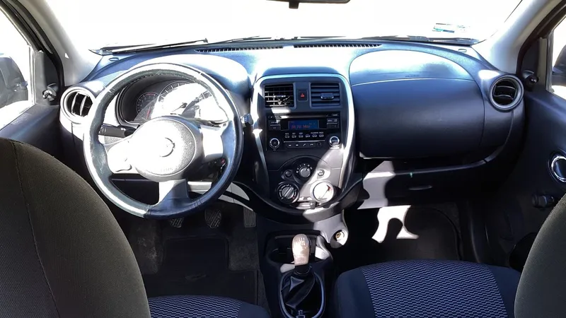 Nissan March 2018
