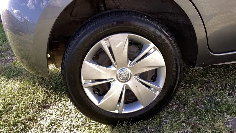 Nissan March 2018