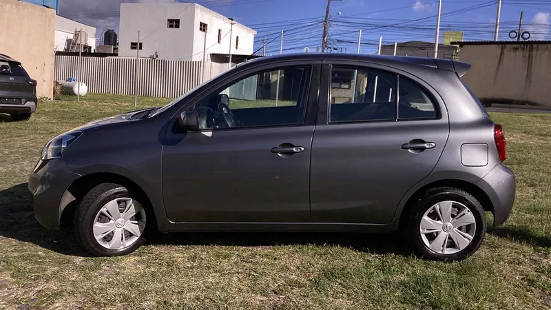 Nissan March 2018