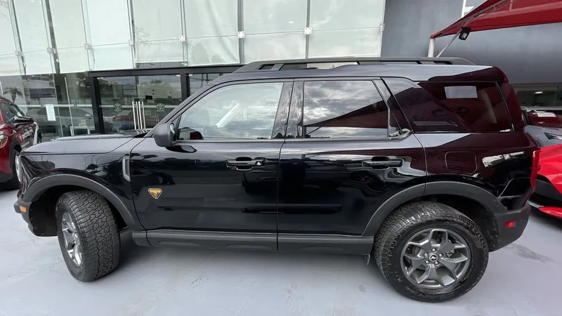 Ford Bronco 2023