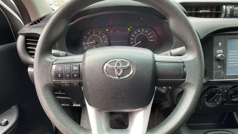 Toyota Hilux 2022