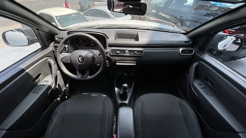 Renault Oroch 2023