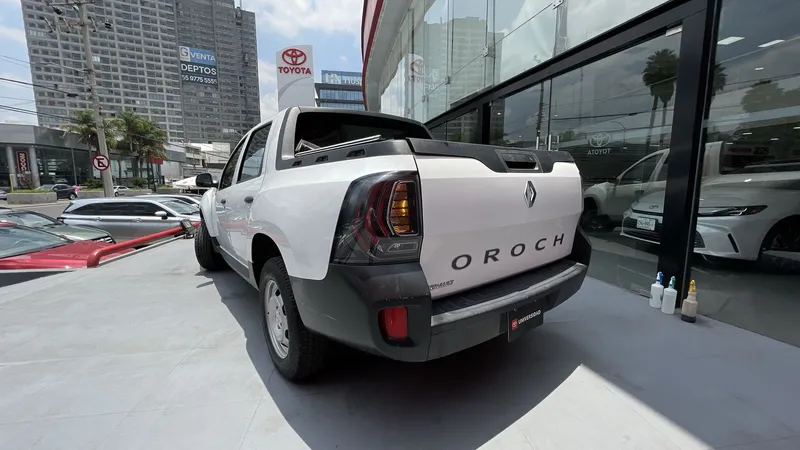 Renault Oroch 2023