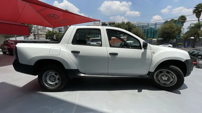 Renault Oroch 2023