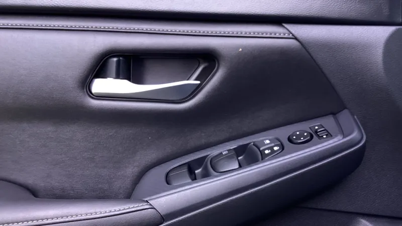 Nissan Sentra 2023