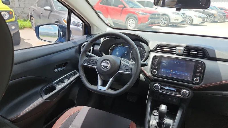Nissan Versa 2024