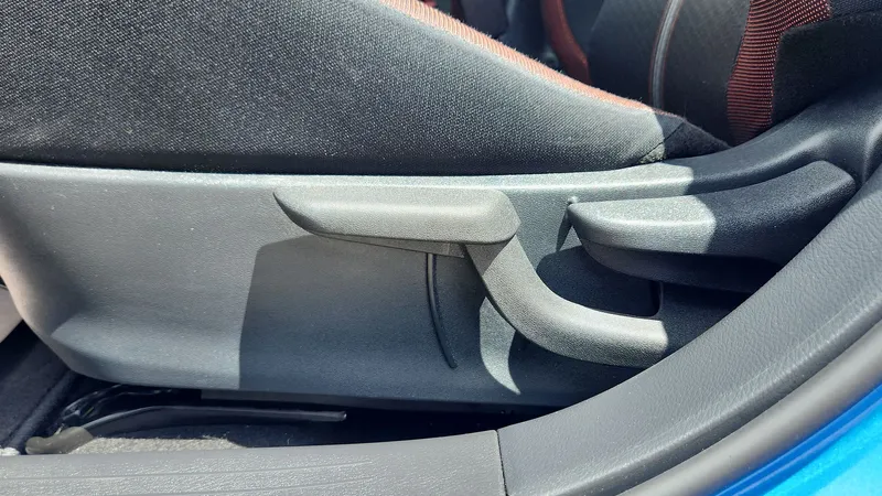 Nissan Versa 2024