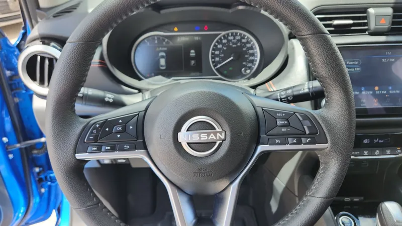 Nissan Versa 2024