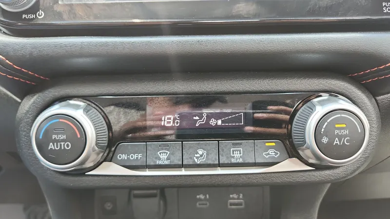 Nissan Versa 2024
