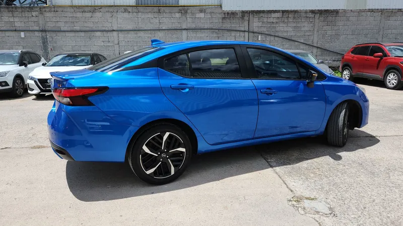 Nissan Versa 2024