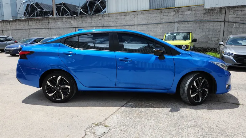 Nissan Versa 2024