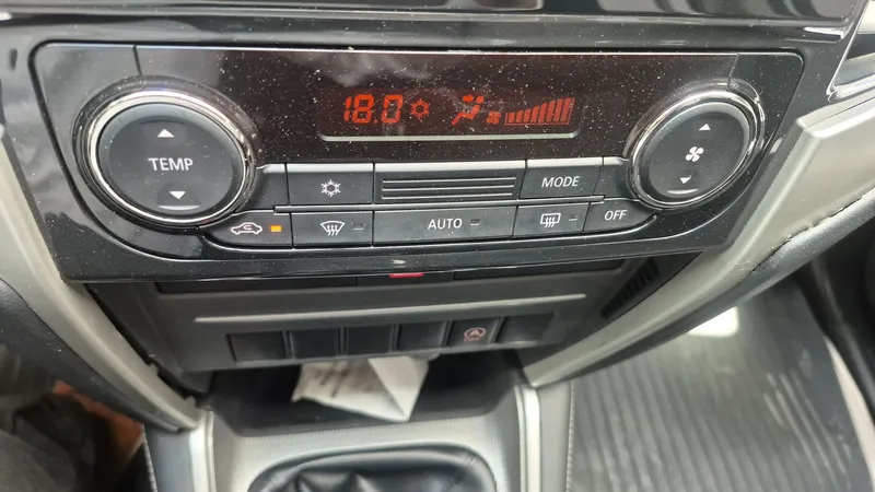 Mitsubishi L200 2023