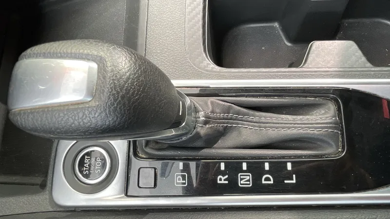 Nissan Sentra 2023