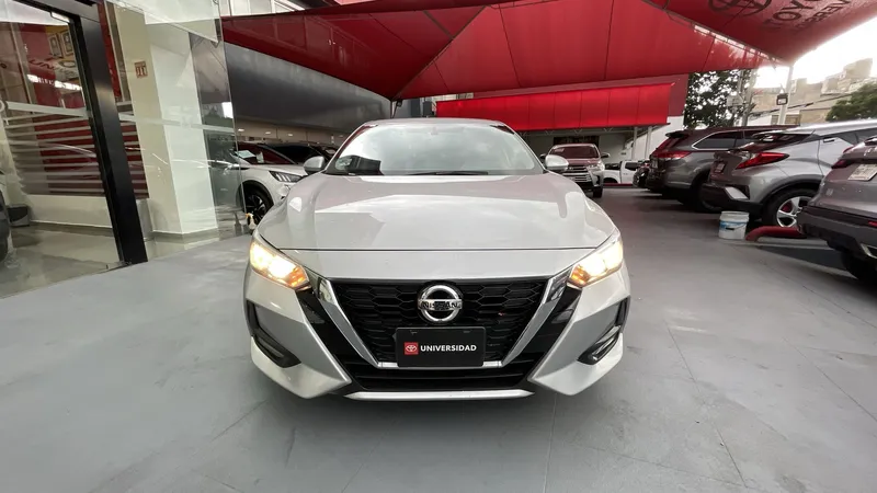 Nissan Sentra 2023