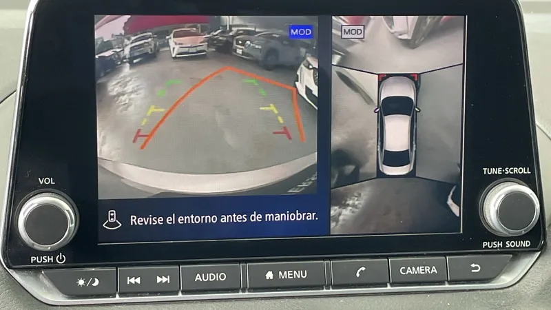 Nissan Sentra 2023