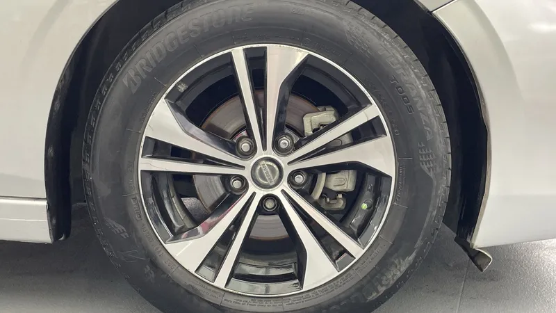 Nissan Sentra 2023