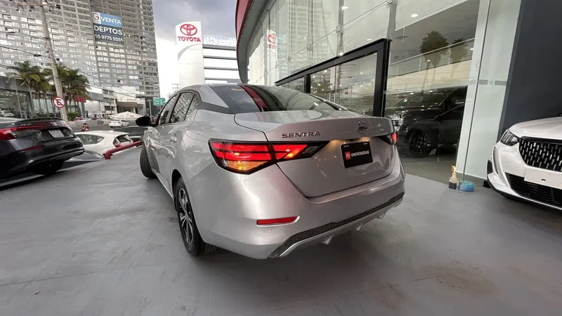Nissan Sentra 2023
