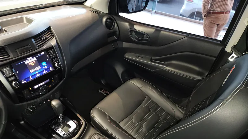 Nissan Frontier 2023