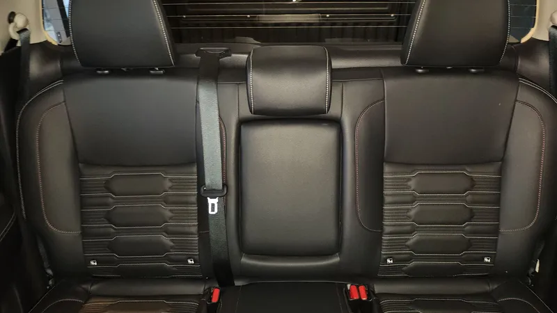 Nissan Frontier 2023