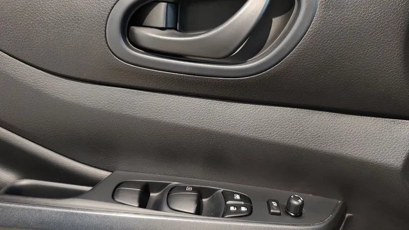 Nissan Frontier 2023